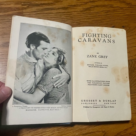 Vintage 1929 Fighting Caravans by Zane Grey first edition hard cover book - Picture 3 of 9